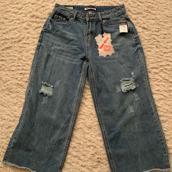 HOT KISS   HIGH RISE WIDE LEG JEANS - Picture 1 of 4